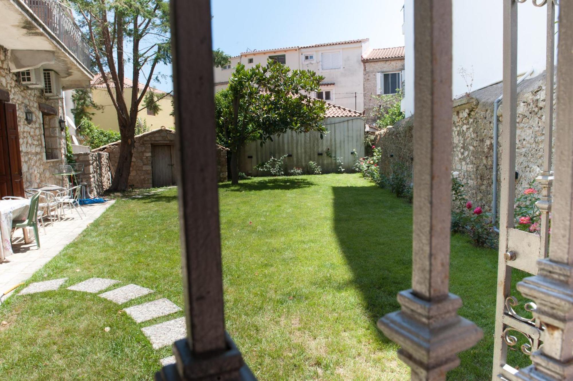 Seafront Stone Suites Vonitsa Luaran gambar